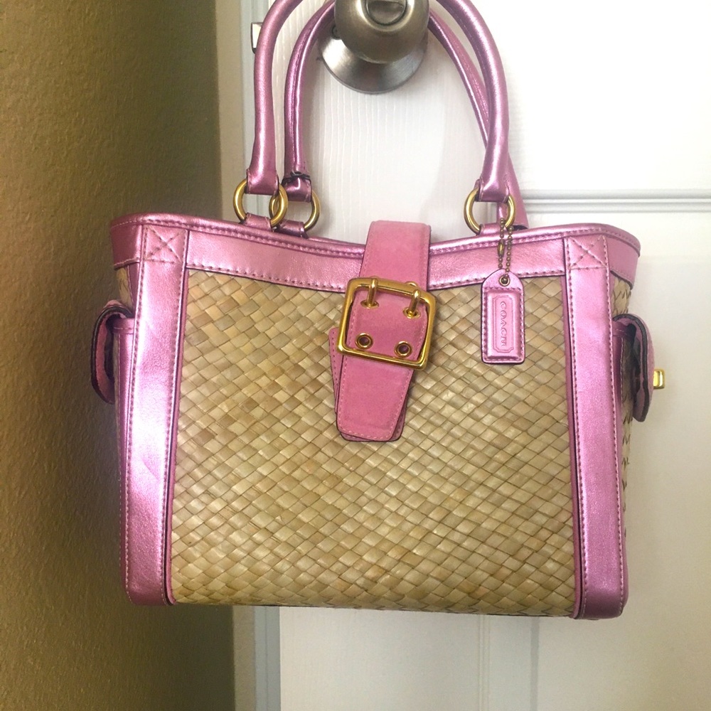 Pink coach handbag- only used one.  Mint condition